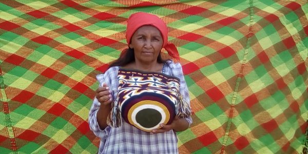 Carmen artisane Wayuu et maman de Lusi