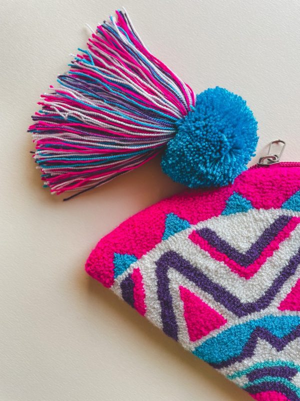 Pochette brodée Wayuu Rubi – Image 2