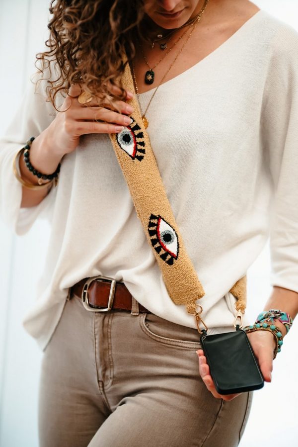 Bandoulière de coque de téléphone avec un motif oeil brodé à la main