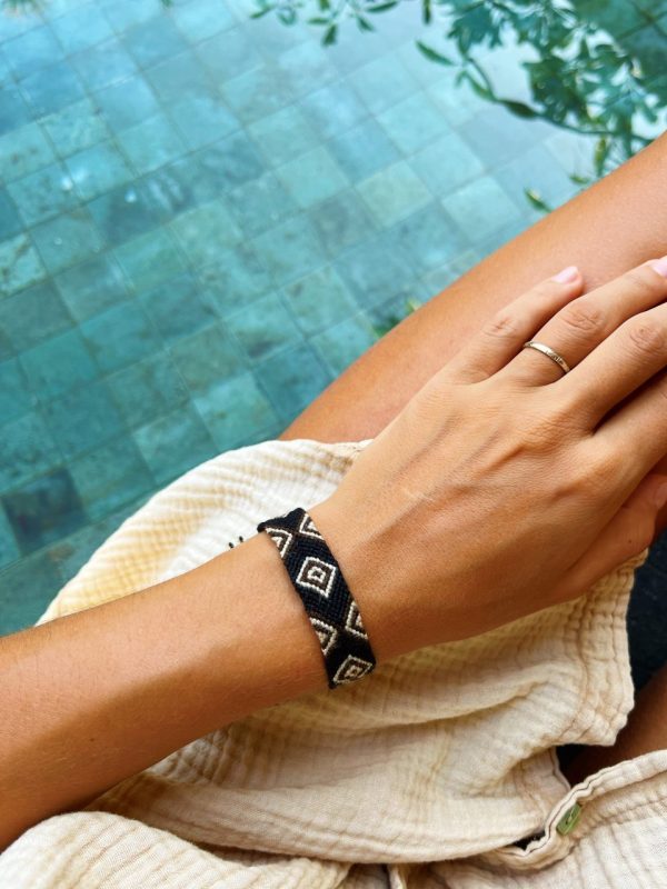 Bracelet bicolore noir et beige