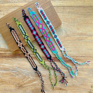 Bracelets tissés colorés Wayuu